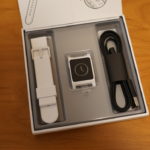 Pebble2を開封している様子