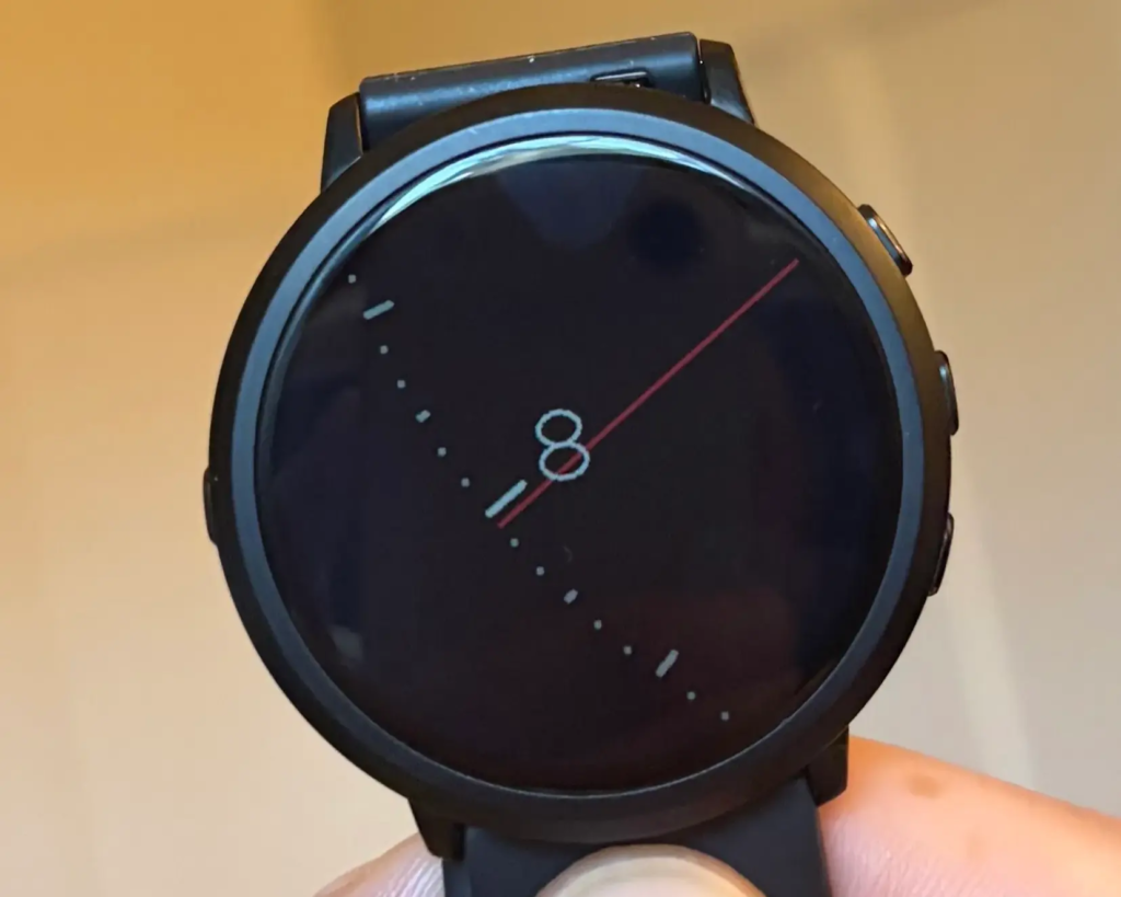 Pebble Round 2の実機写真